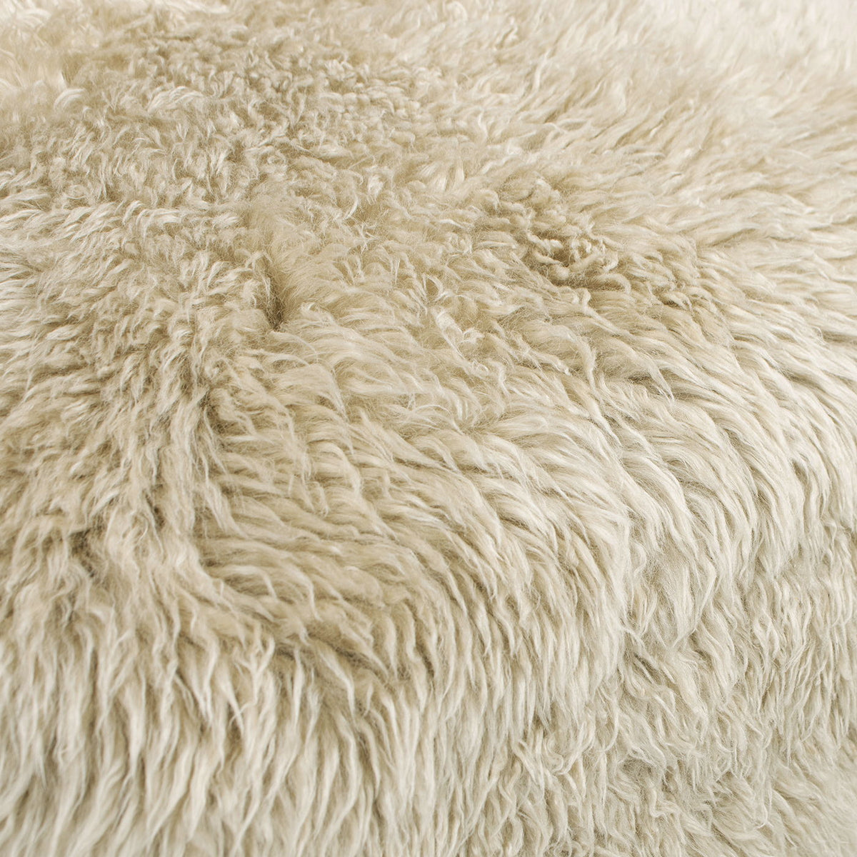 Rustic Oak Sheepskin Upholstered Arm Chair with Ergonomic Comfort - Taupe Beige