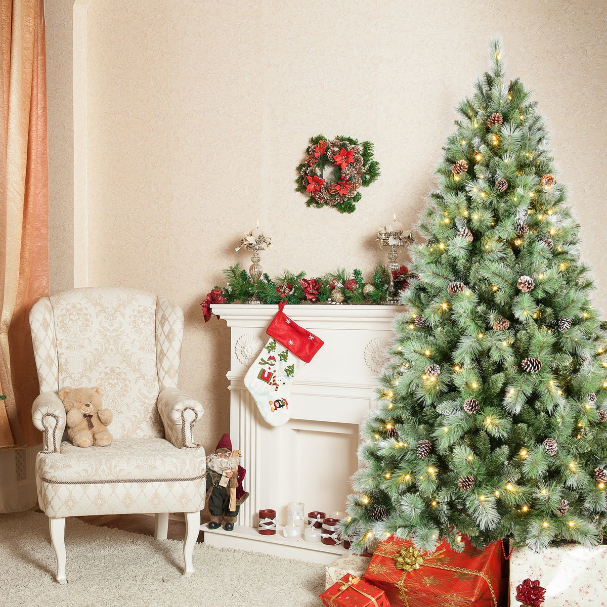 9Ft Christmas Tree with Pine Cones and Realistic Branches - Green