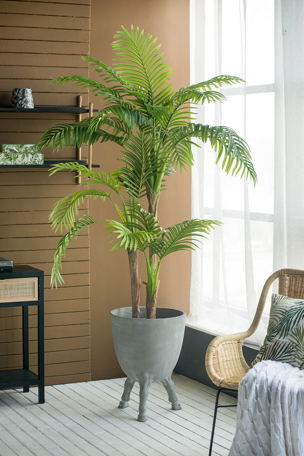 Cement Planter with Legs with Realistic Texture - Gray