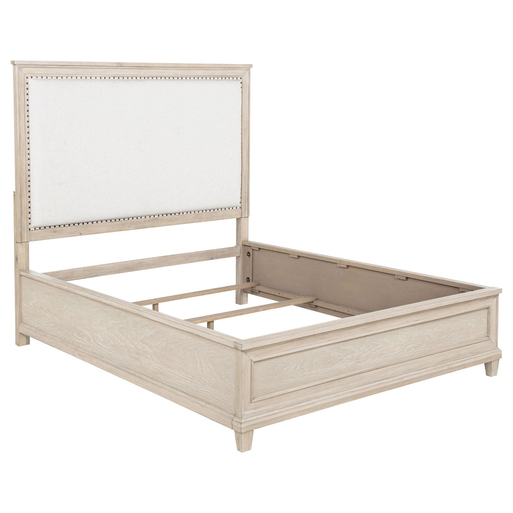 Pembroke 4-piece Queen Bedroom Set Washed Oak