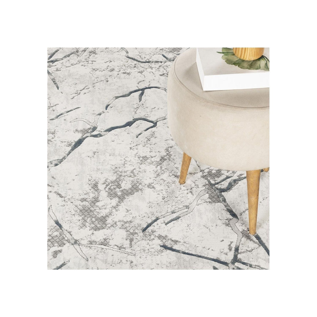 Geometric 3D Effect Area Rug with Durable Polyester - Ivory / Gray