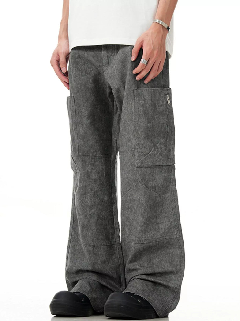 Men's Wide Leg Cargo Pants