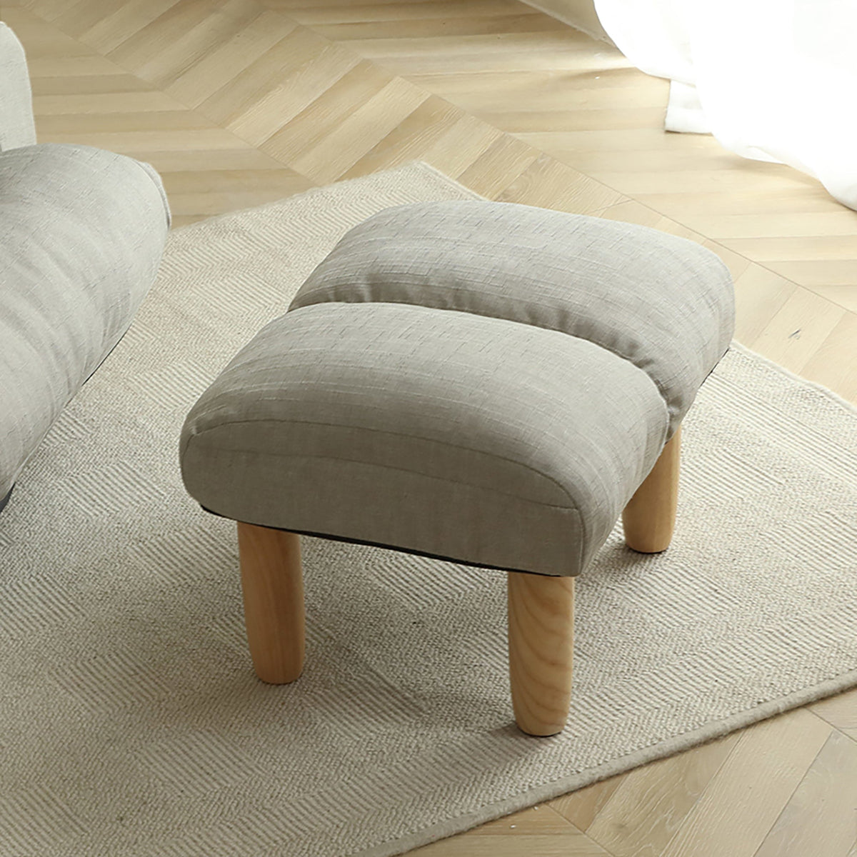 Metal Pedals Stool for Living Room & Lounge - Modern Accent Seating