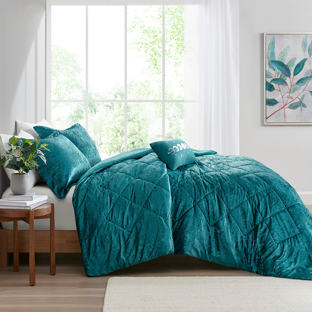 Velvet Full/Queen Comforter Set with Decorative Pillow - Teal or Black