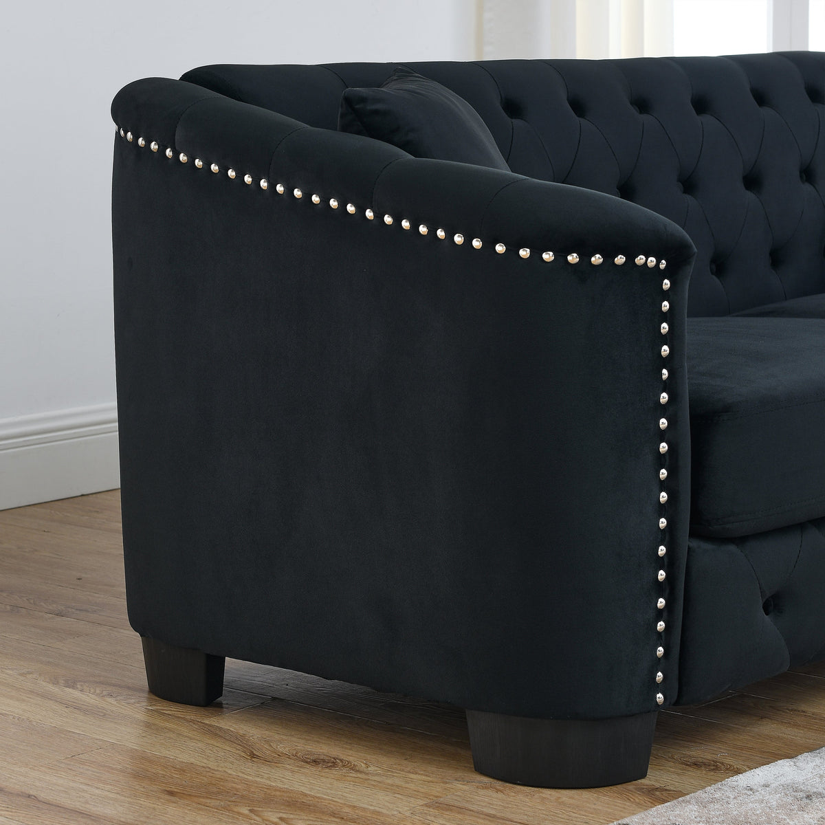 59-Inch Modern Chesterfield Velvet Sofa with Tufted Backrests - Black