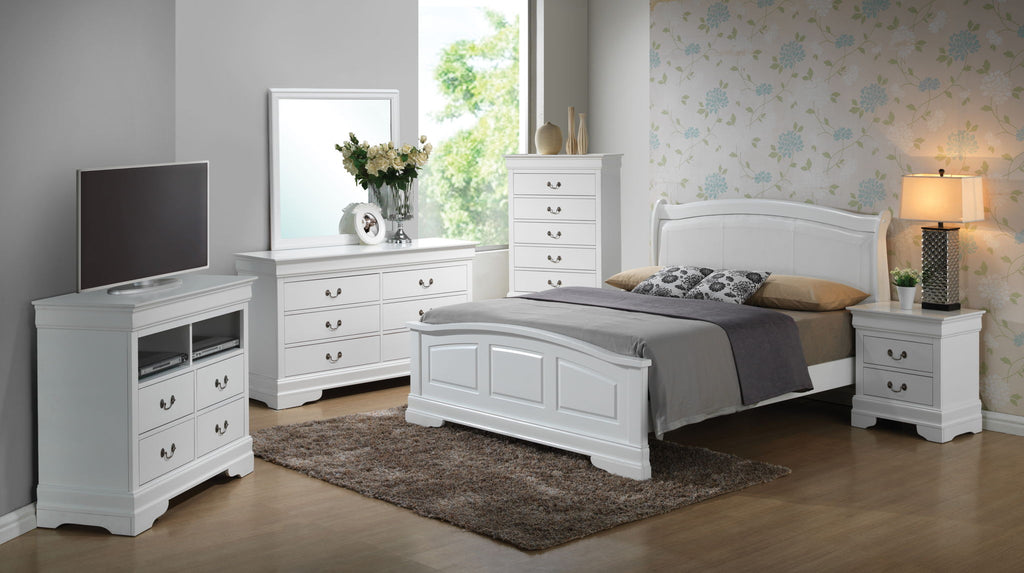Elegantly Crafted Panel Sleigh Bed with Upholstered Panels - Multiple Colors
