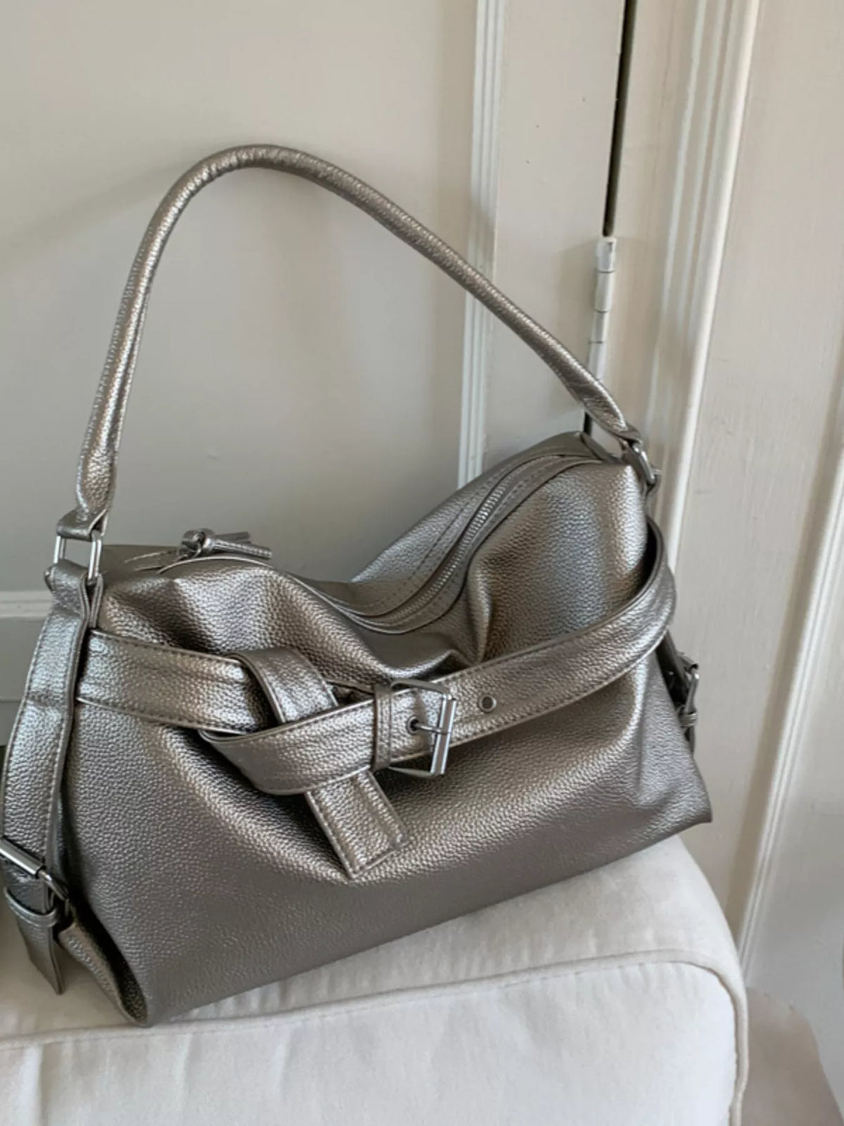 Decor Buckle Leather Shoulder Bag