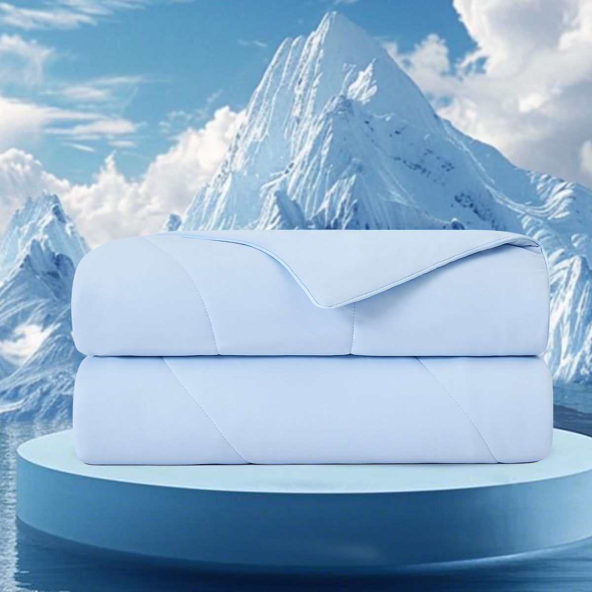 Cooling DA Comforter with Soft Fiber Fill - Ice