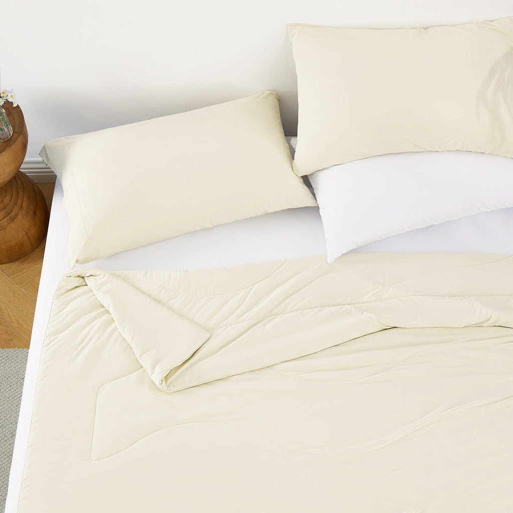 Cooling DA Comforter with Lightweight Fiber Fill - Ivory or Gray