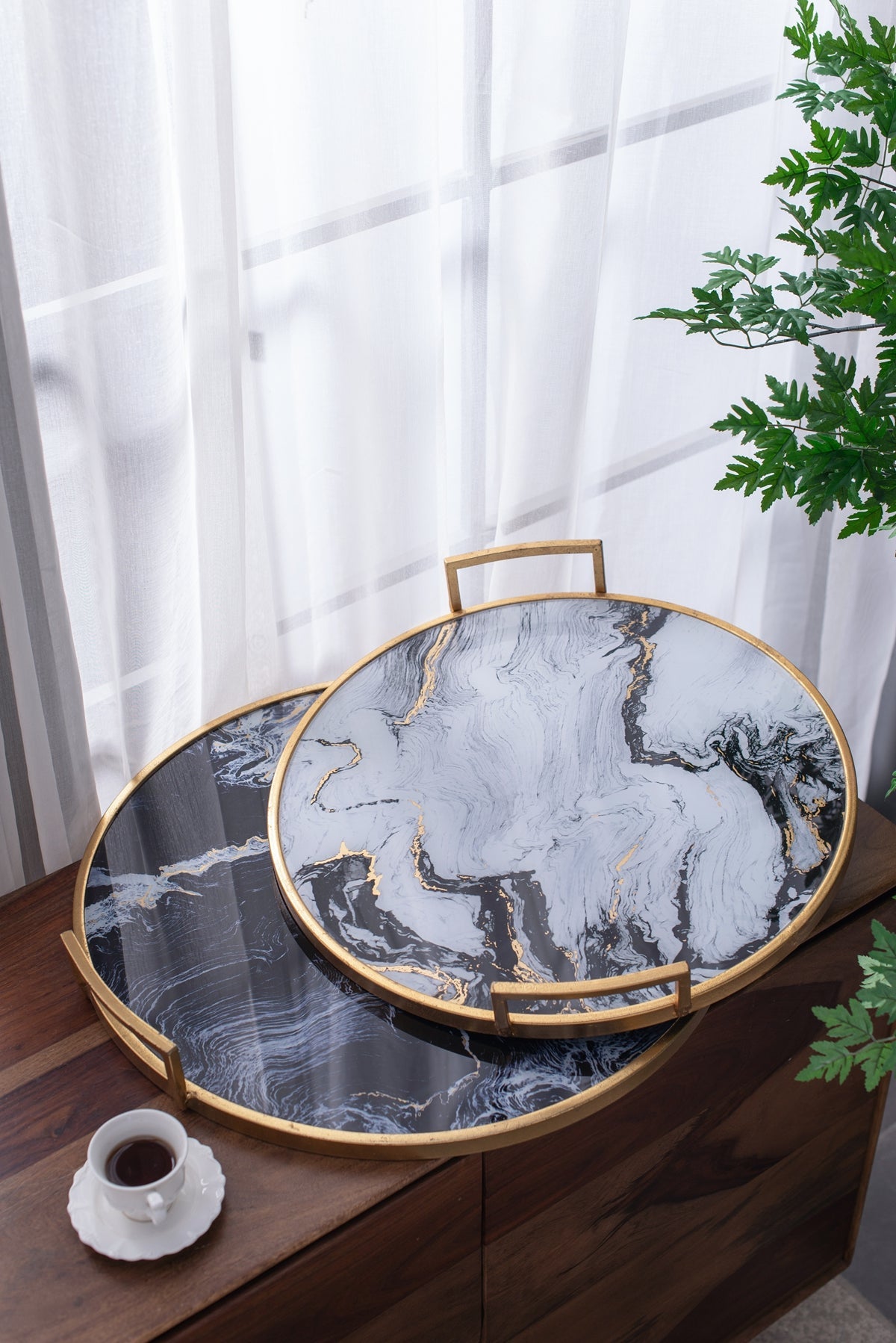 Round Decorative Tray Set with Abstract Marbled Design and Gold Handles - Black & White