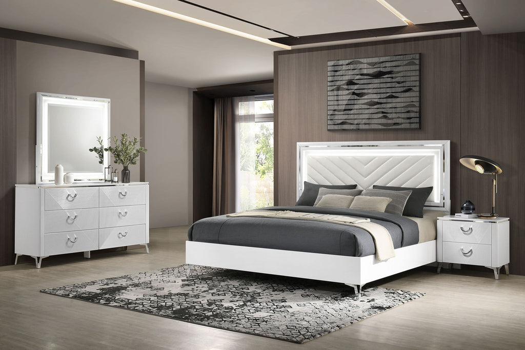 Cassia 4-piece Queen LED Bedroom Set White High Gloss