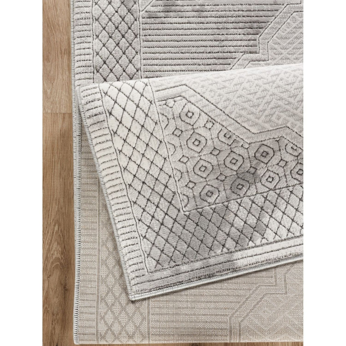 Medallion Area Rug with Geometric 3D Effect - Gray