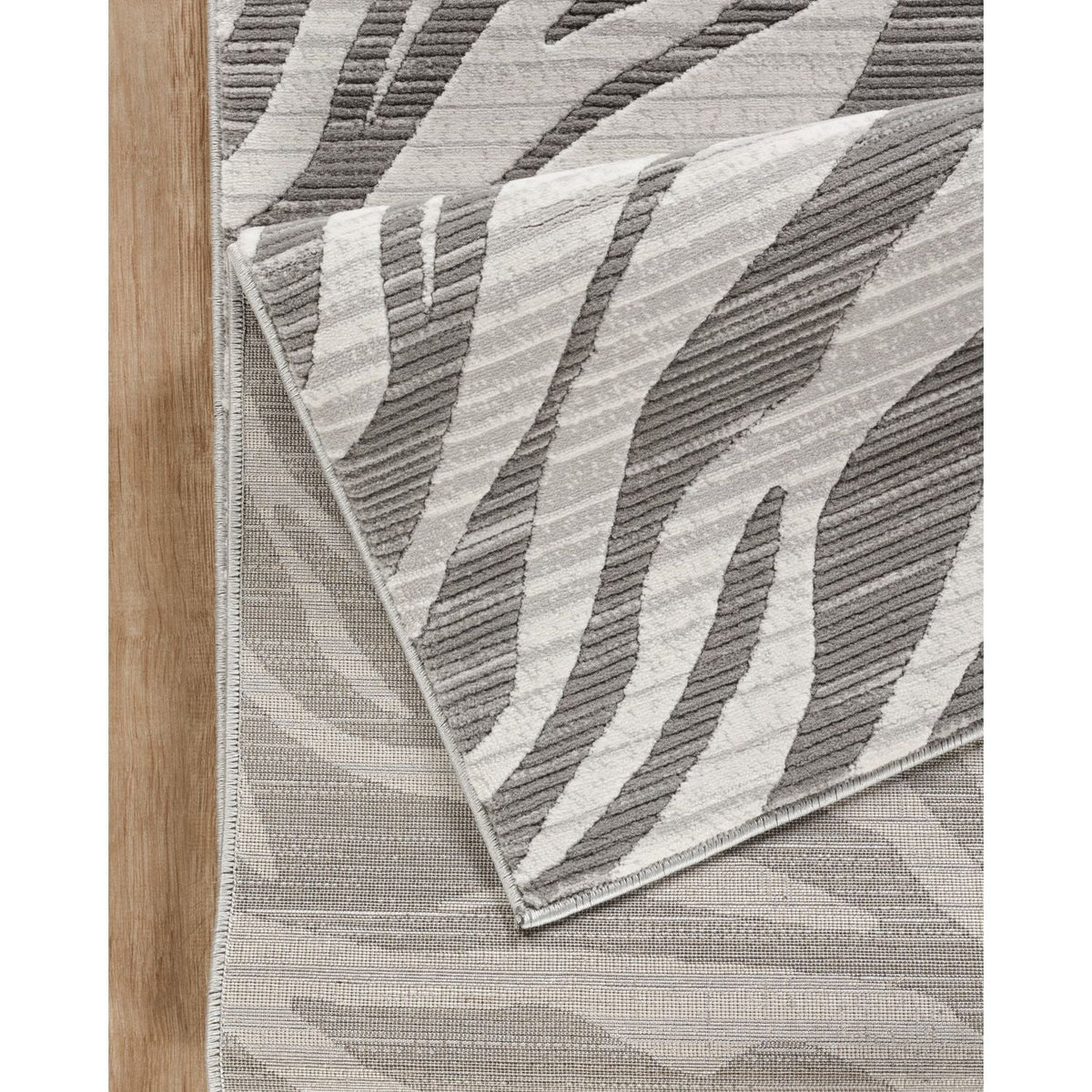 Geometric Area Rug with 3D Effect - Ivory / Gray