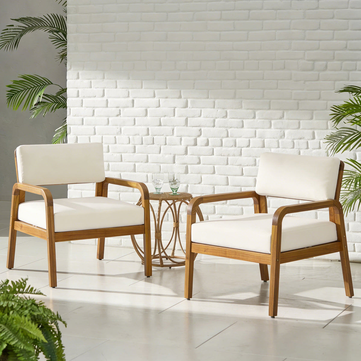 Outdoor Acacia Wood Armchair Set with Weather-Resistant Cushions - Light Teak