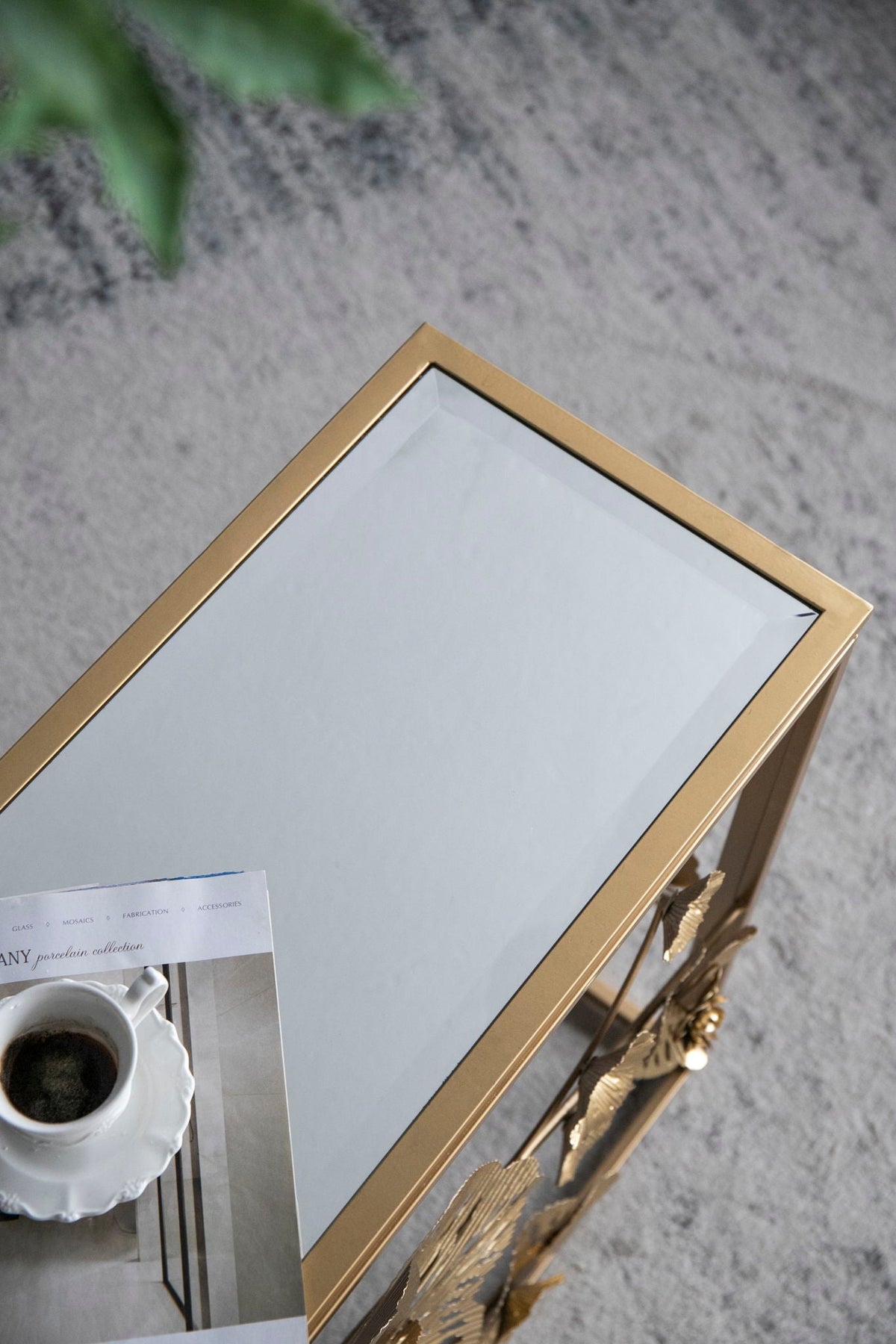 Modern Console Table With Mirrored Glass Top