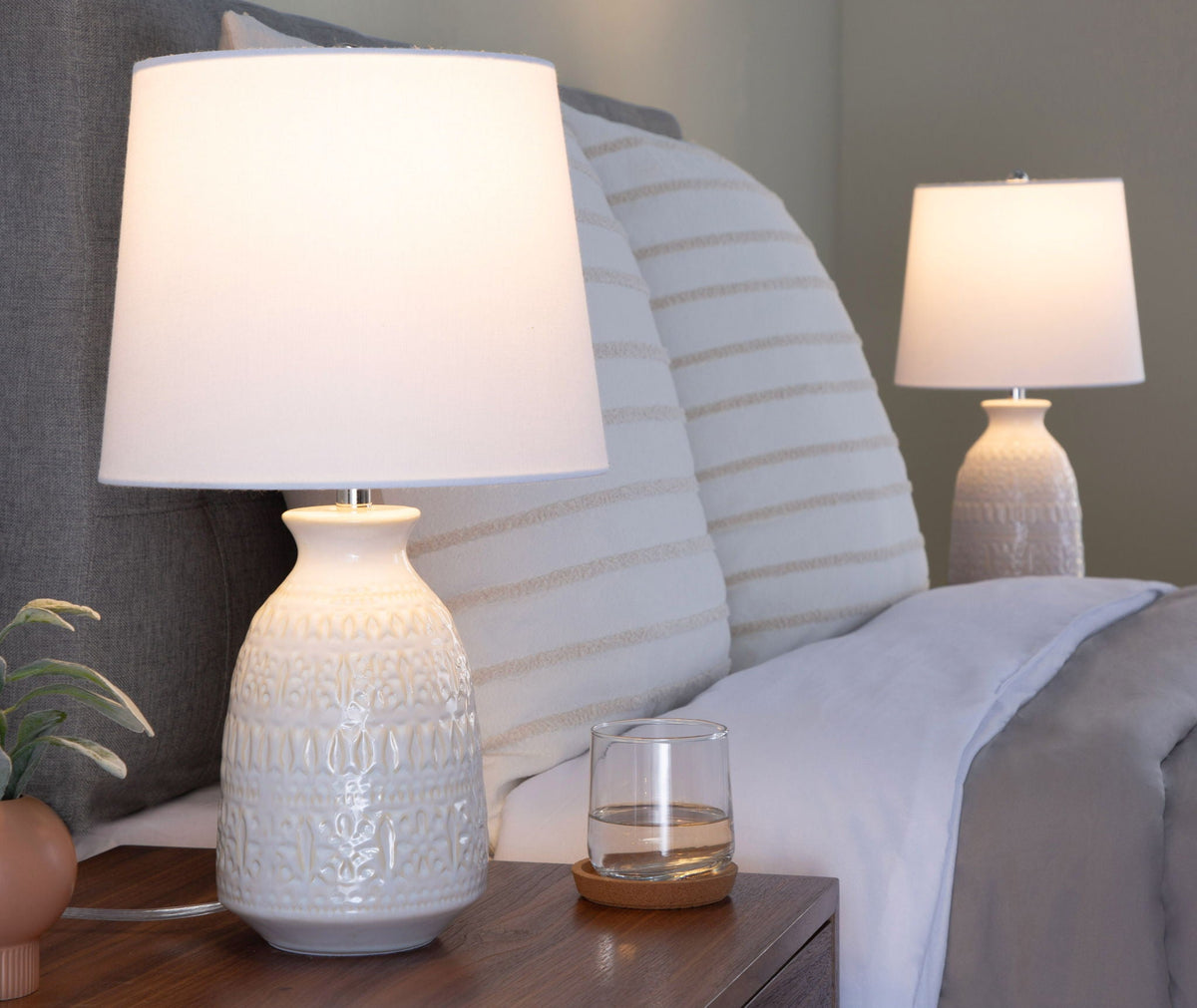 Contemporary Ceramic Lamp Set with Textured Vase Base - Green or White