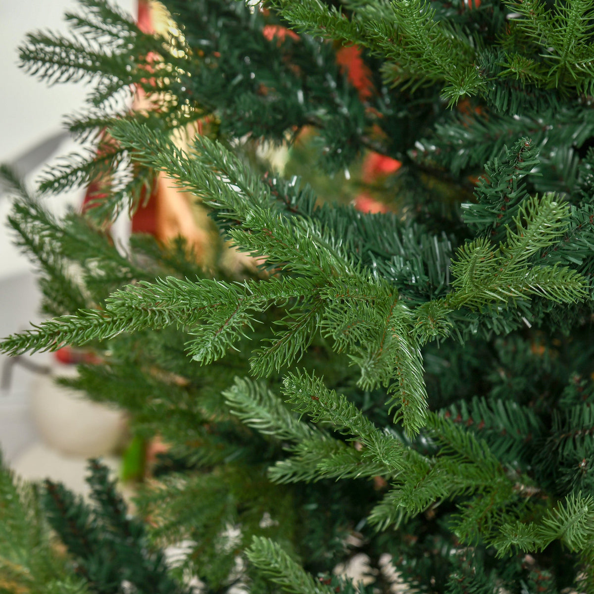 7.5 Foot Artificial Christmas Tree with Realistic Branches - Green