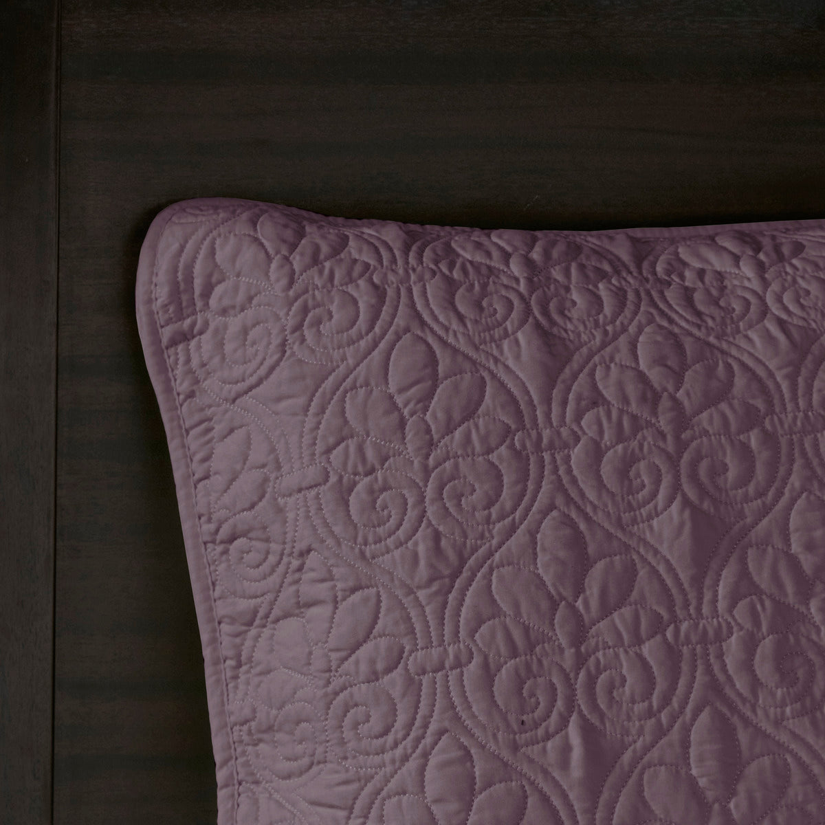 Reversible Quilt Set with Classic Stitch Pattern – Purple
