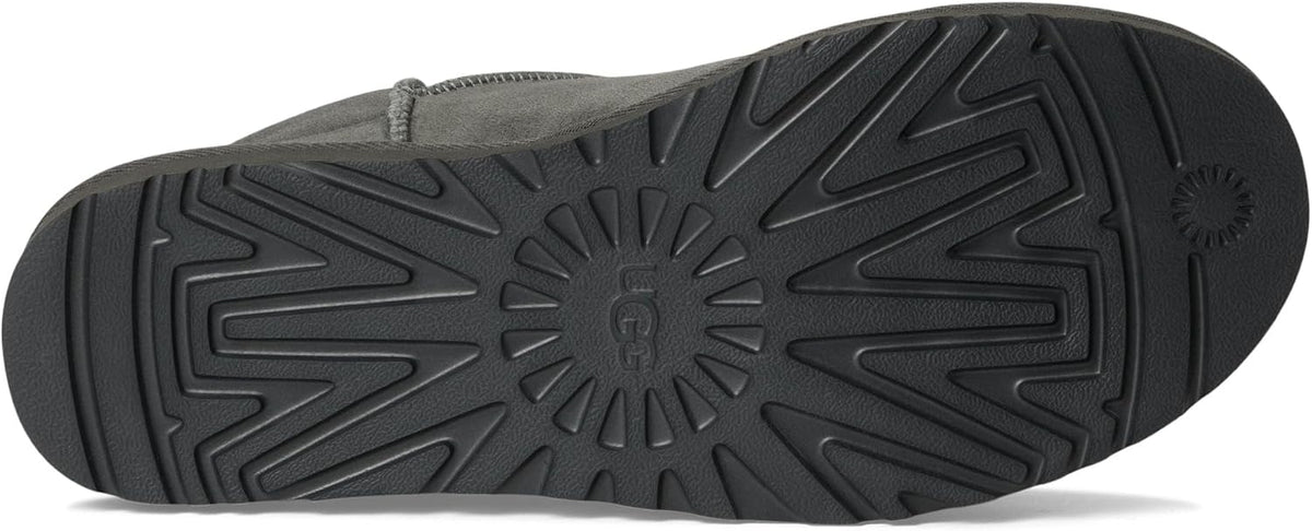 UGG Men's Classic Ultra MINI Fashion Boot