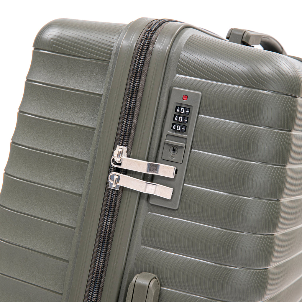 4 Piece Set Spinner Wheel Luggage with Cosmetic Case in Green