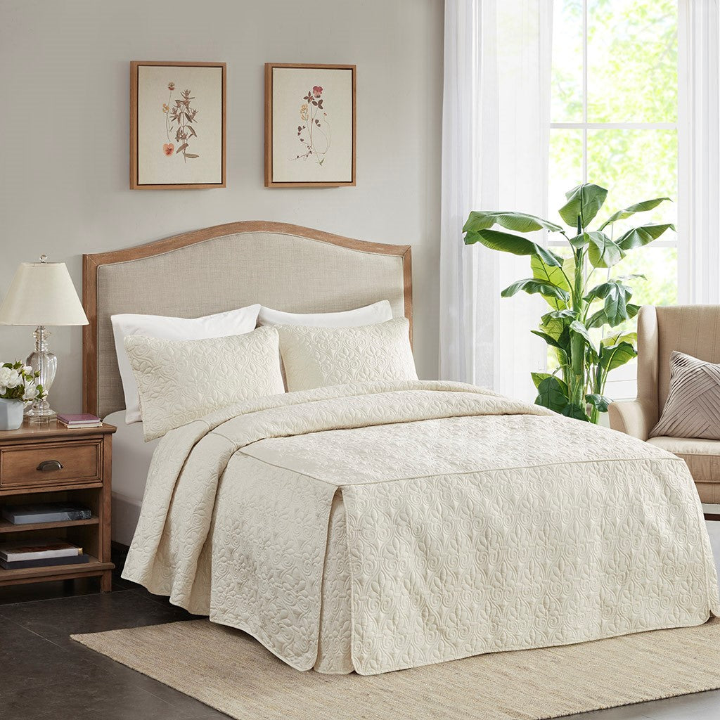 Split Corner Pleated Quilted Bedspread Set with Classic Stitch – 3 Piece - Polyester