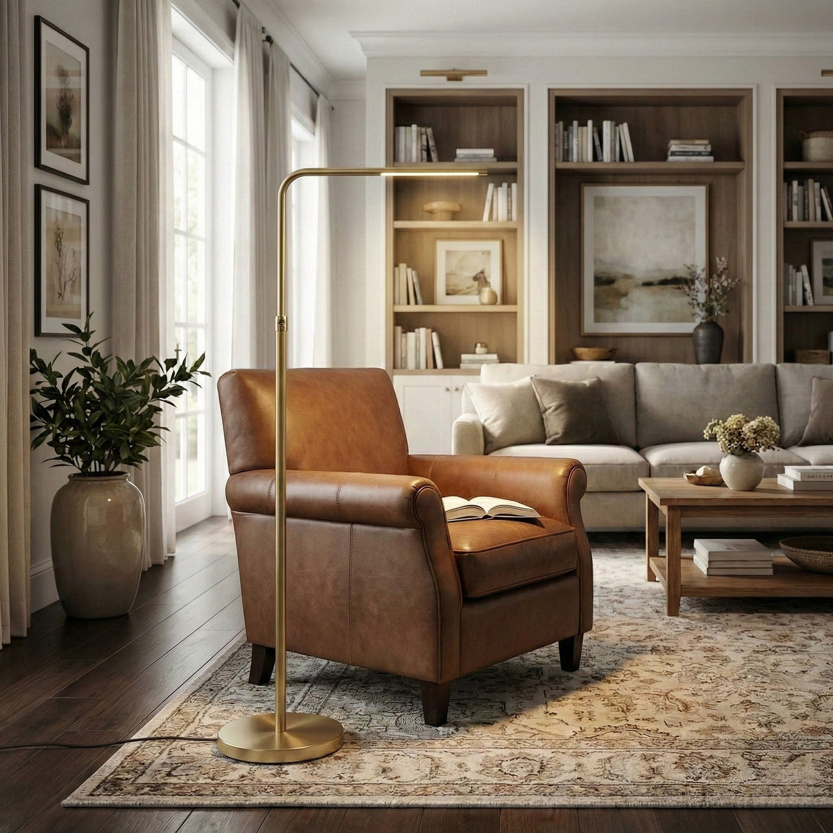 Verve Floor Lamp with On/Off Switch - Gold