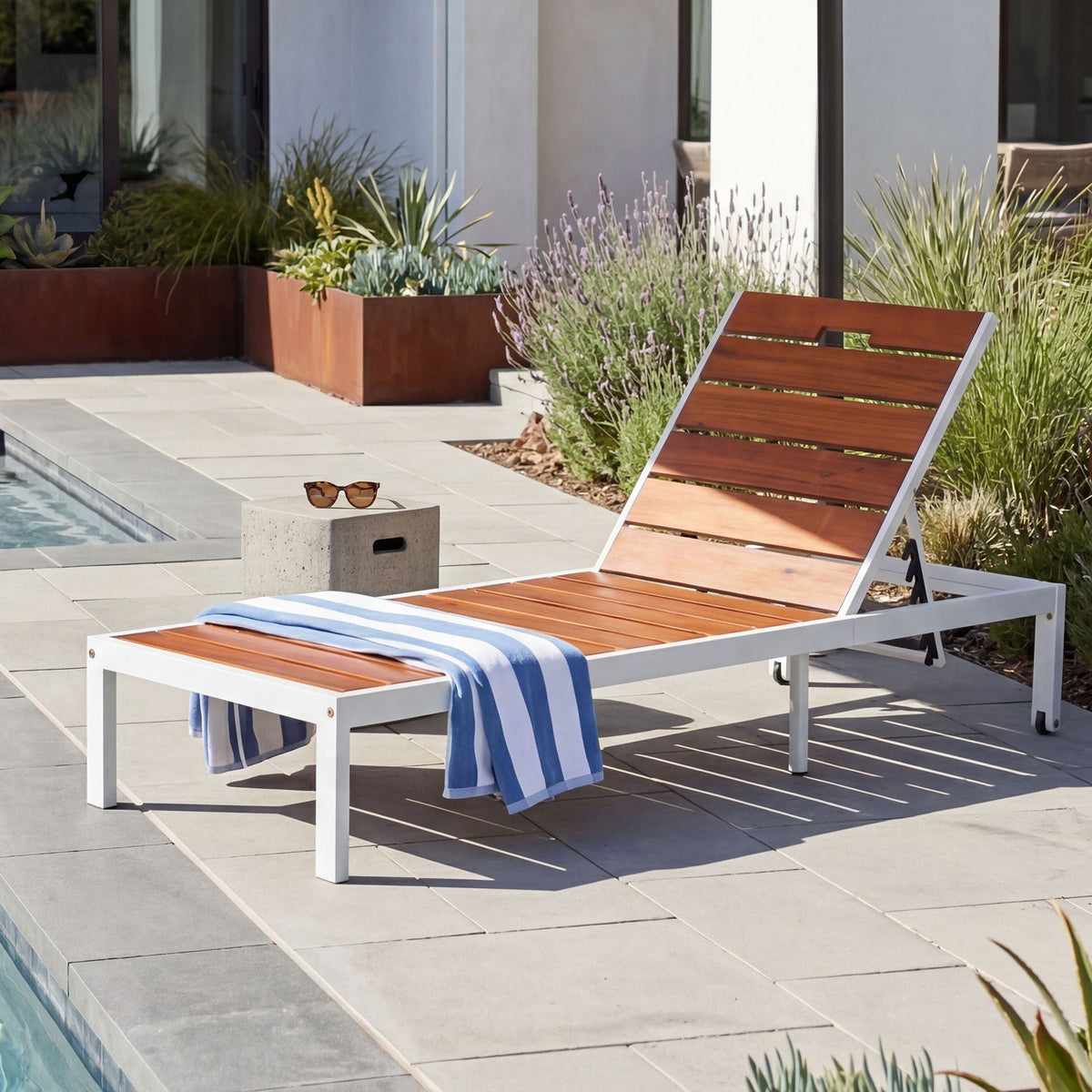 Outdoor Chaise Lounge Chair with Adjustable Backrest - Brown / White