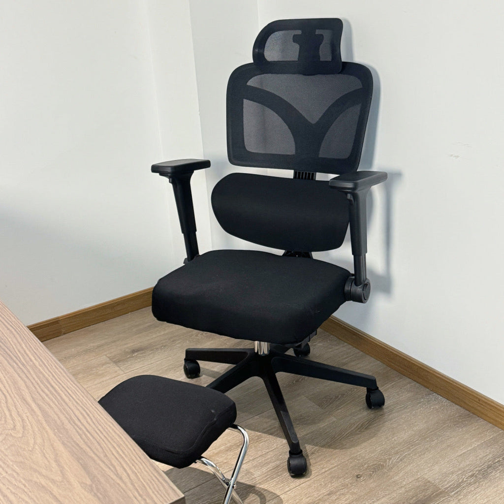 Zero Gravity Ergonomic Office Chair with 4-Way Lumbar Support - Black Mesh