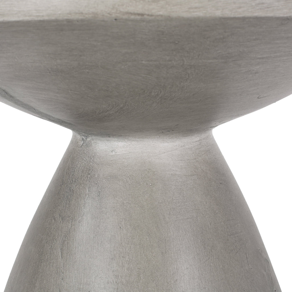 Lightweight Concrete Outdoor Side Table with Modern Design - Light Grey