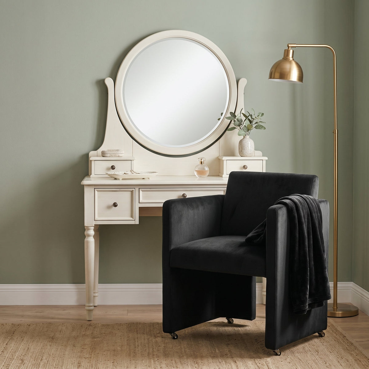 Modern Barrel Dining Chair with Velvet Upholstery - Gray