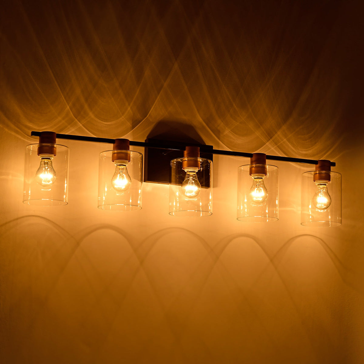 5-Light Matte Bathroom Lighting with Metal Construction - Matte Finish