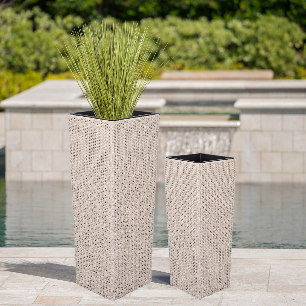 Beige PE Wicker Planters Set with Iron Frame, 2-Piece - Outdoor Flower Pots
