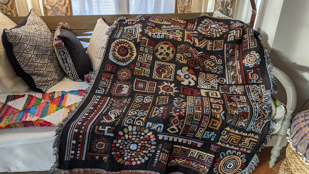 DaDa Bedding Elegant Tapestry Throw Blanket, Ethnic Ornaments Geometric Black - 50” x 60” (7174)