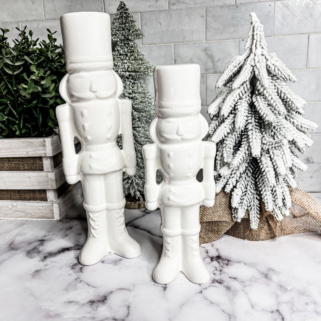 Nutcracker Set White