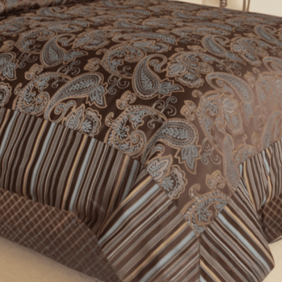 Tache Chenille Elegant Paisley Floral Striped Brown Blue Eastern Comforter Set With Zipper Cover (14070)