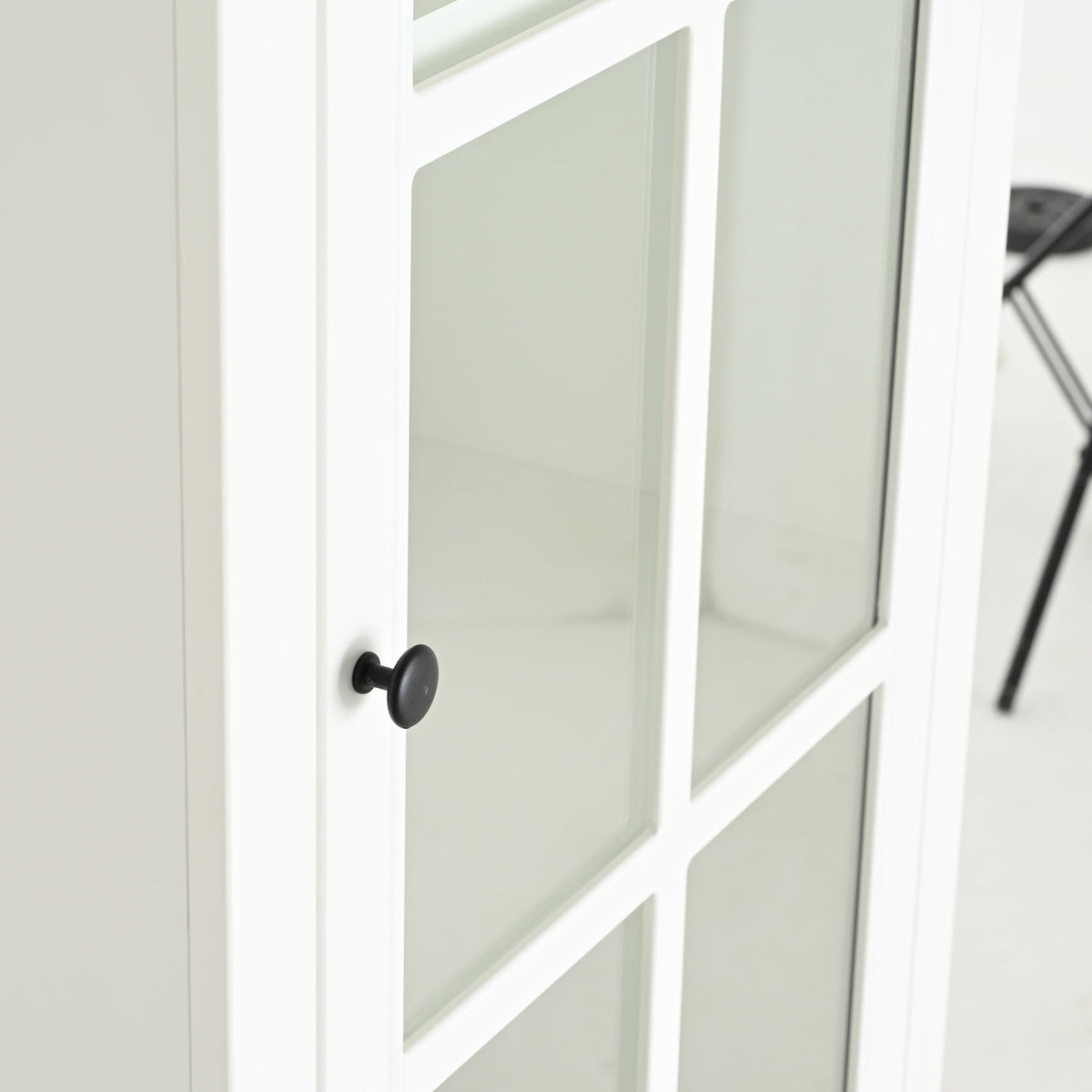 Retro Style Hutch Cabinet with Glass Door - White