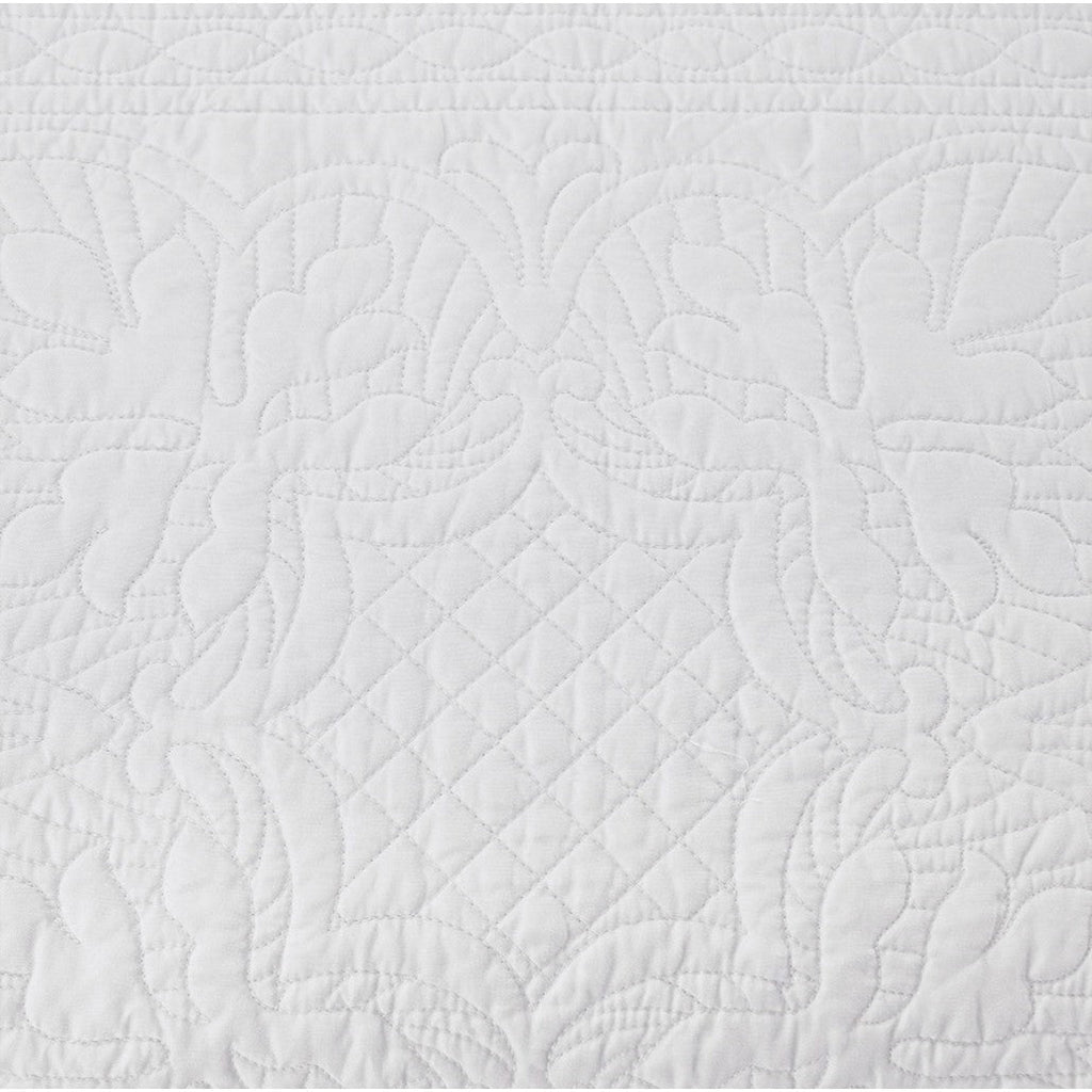 Reversible Scalloped Edge Daybed Cover Set with Antimicrobial Treatment - White or Blush