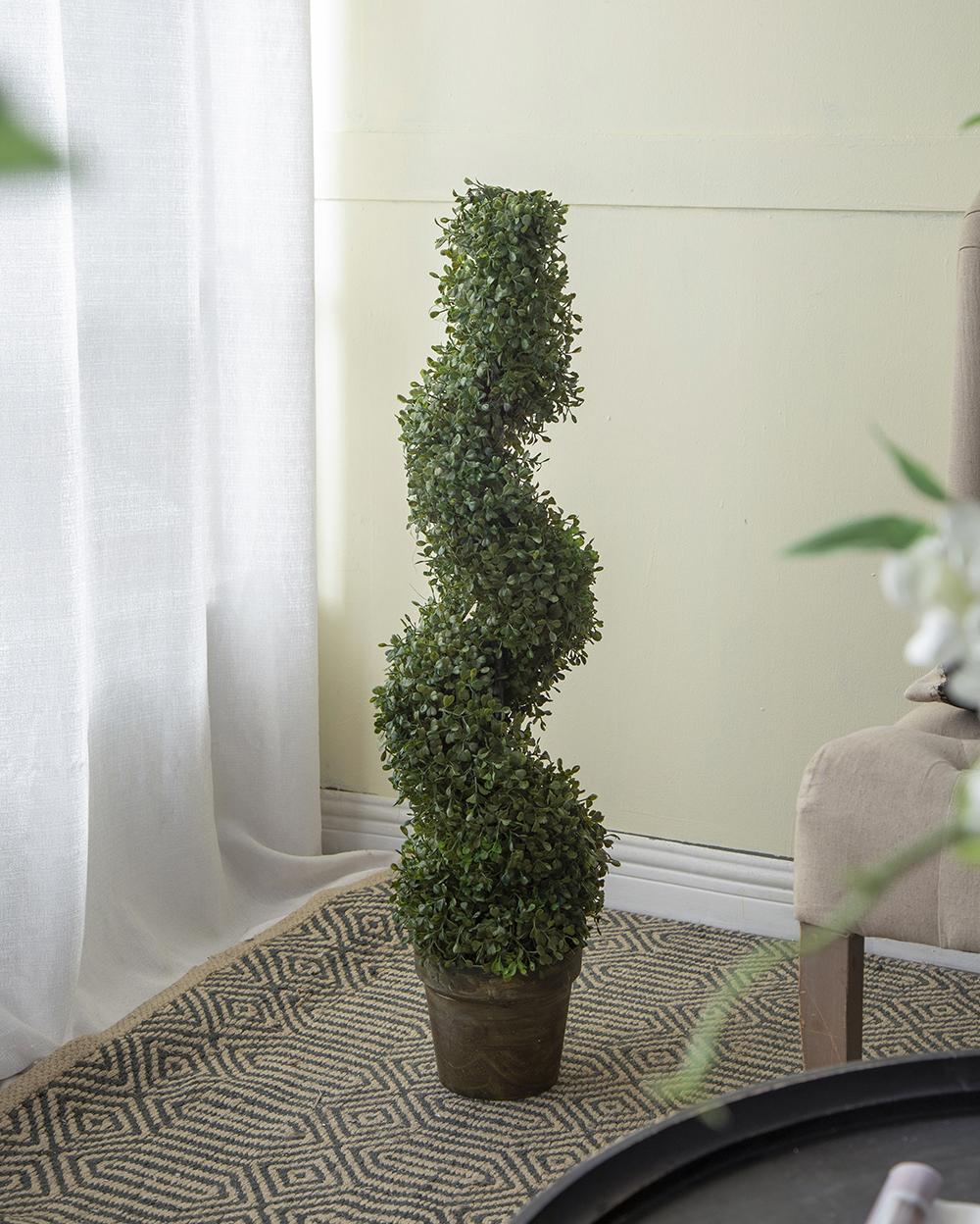 Artificial Spiral Boxwood Tree with Spiral Design - Green Leaves