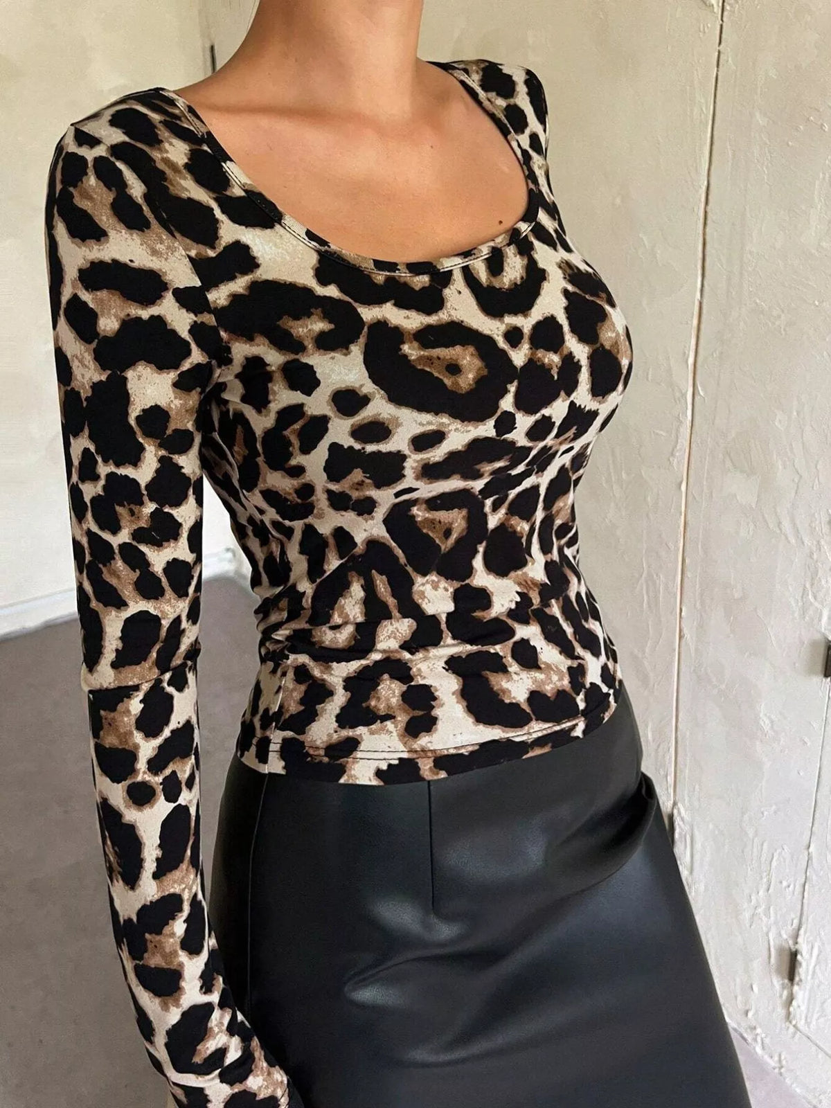 Leopard Print Square Neck Long Sleeve Top