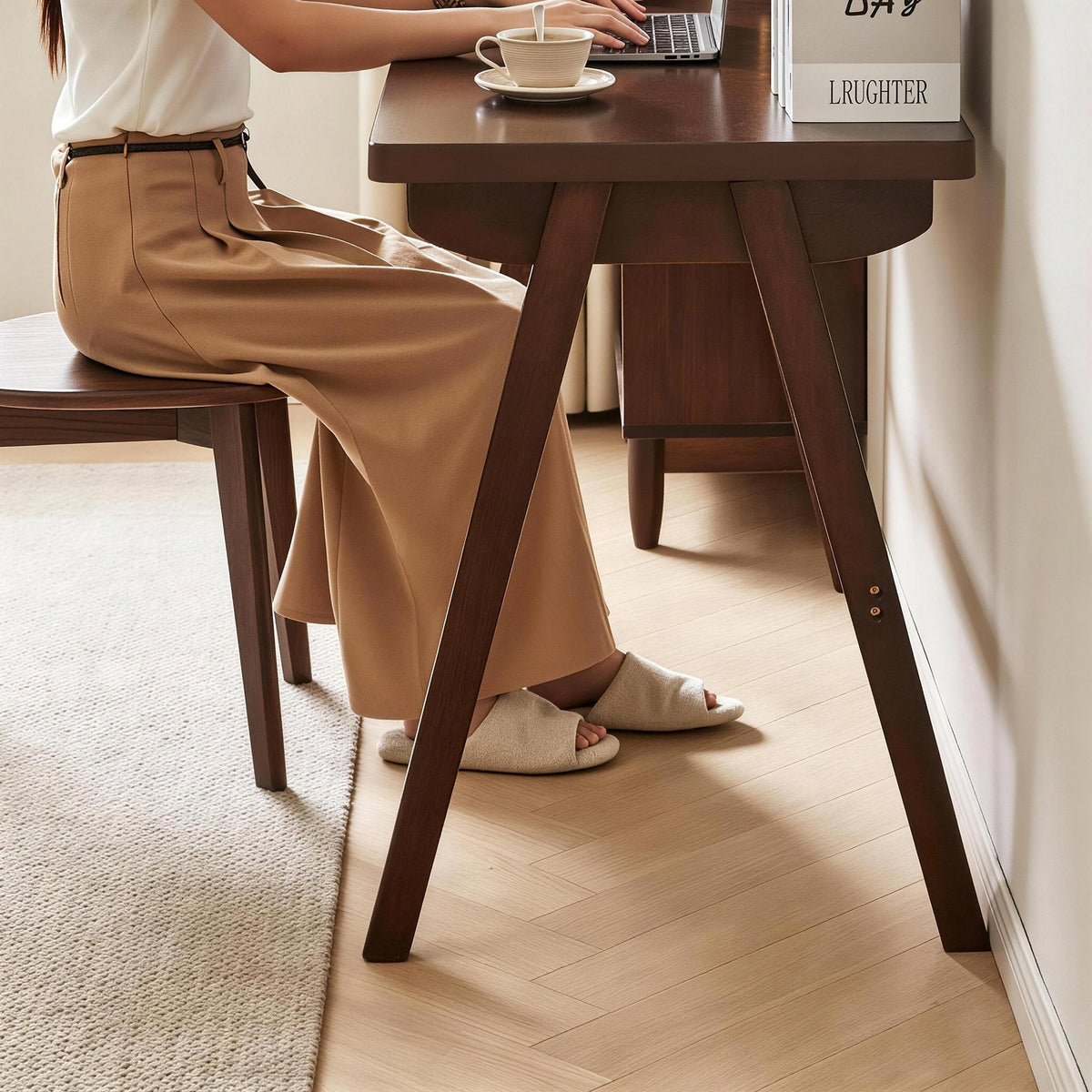 Solid Rubber Wood Computer Desk with Retro Design - Natural Wood