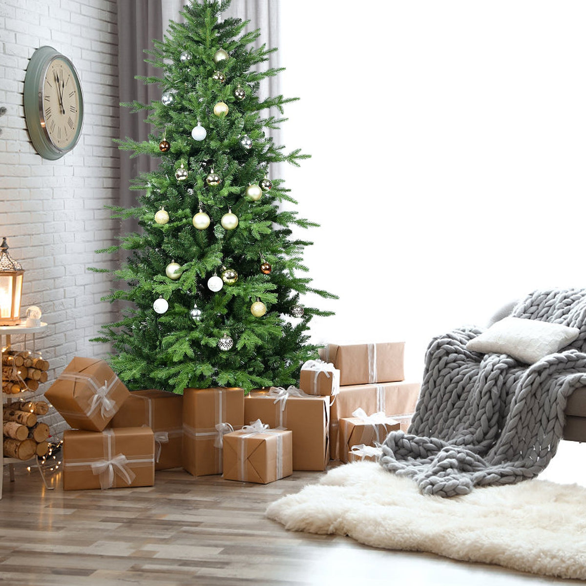 5FT Christmas Tree with Full PVC Branches – Green or Red
