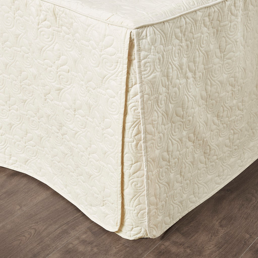 Split Corner Pleated Quilted Bedspread Set with Classic Stitch – 3 Piece - Polyester