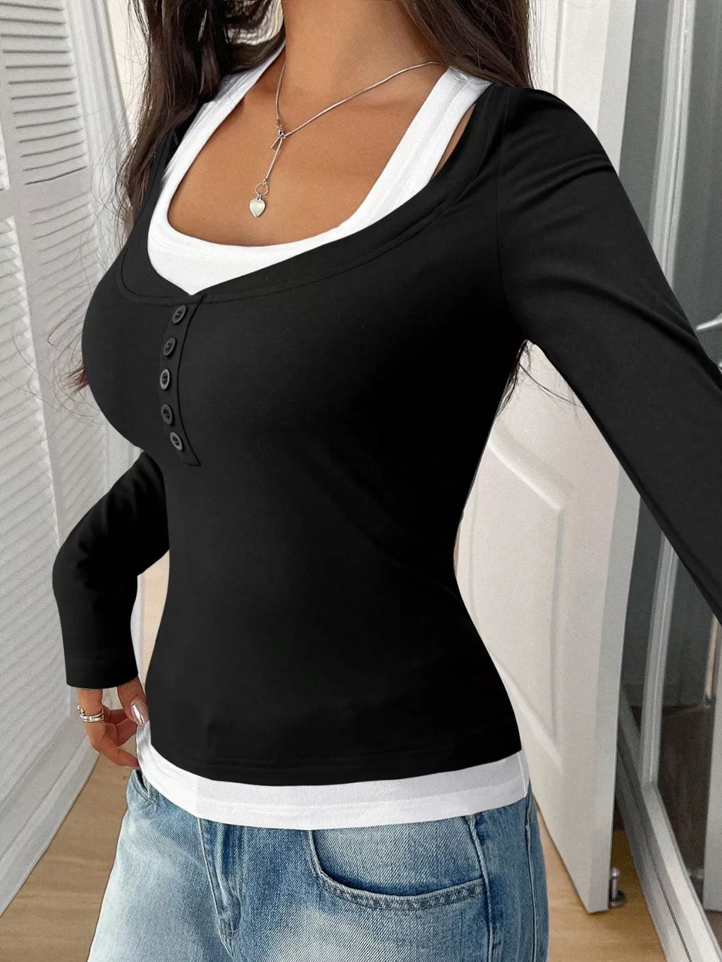 Contrast Long Sleeve Fake Two-Piece T-Shirt