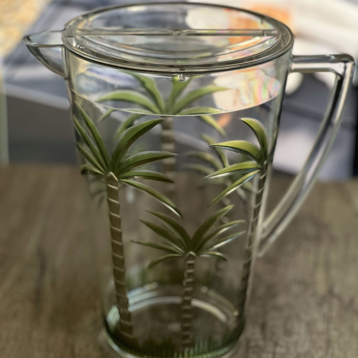 Unbreakable Plastic Water Pitcher with Lid and Palm Tree Design - Clear