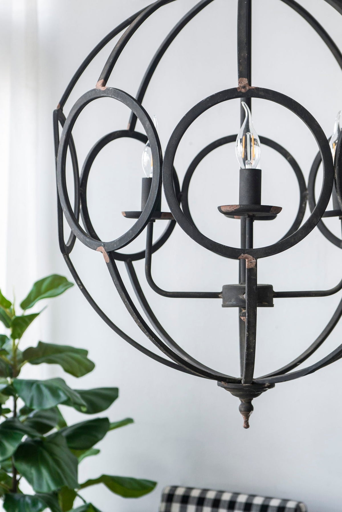 4 Light Metal Chandelier With Adjustable Chain - Black