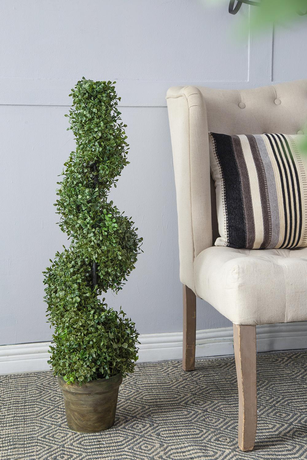 Artificial Spiral Boxwood Tree with Spiral Design - Green Leaves