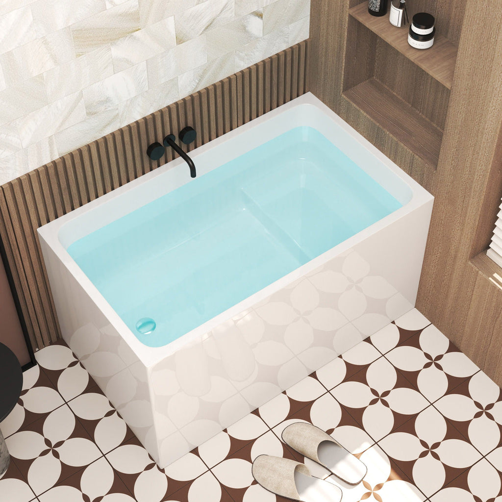 Gloss Freestanding Bathtub with Built-In Seat - White