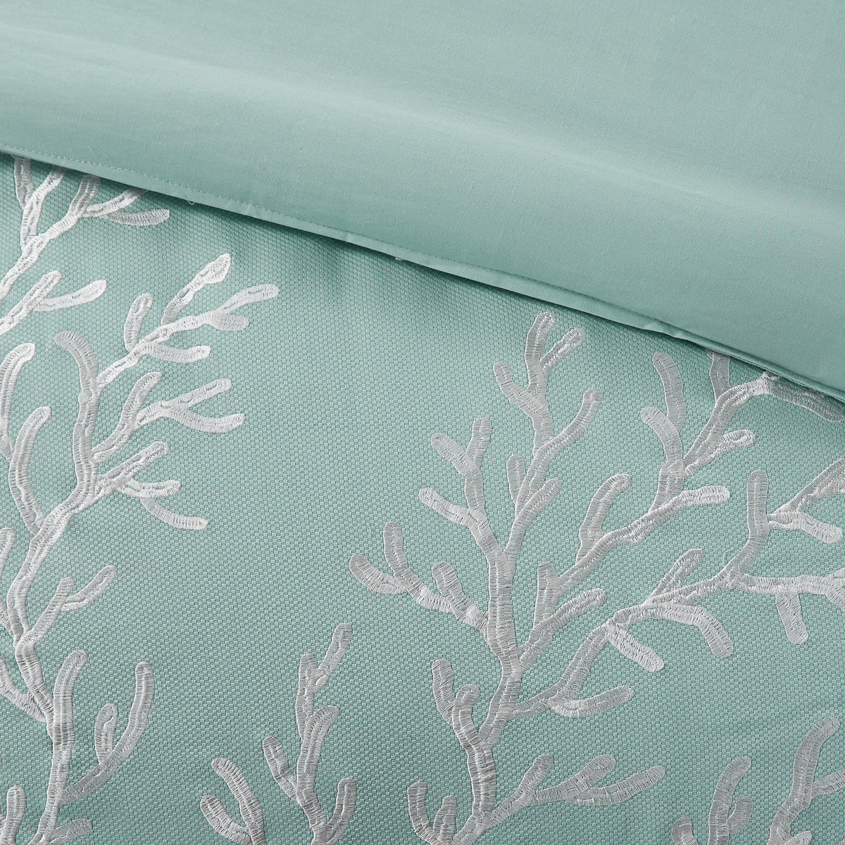 Oversized Cotton Jacquard Comforter Set with Coral Embroidery – Aqua