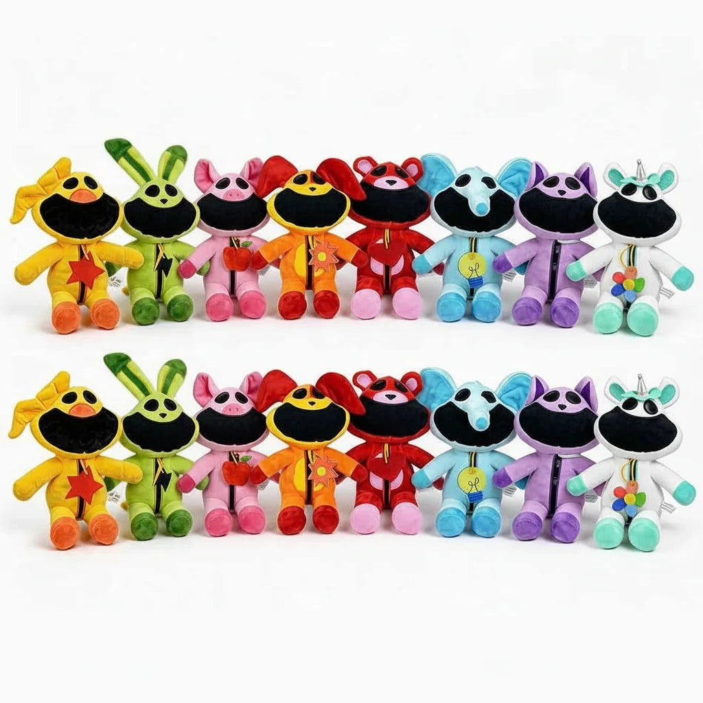 Smiling Critters Mini Plush Toy – Soft Cartoon Character Doll
