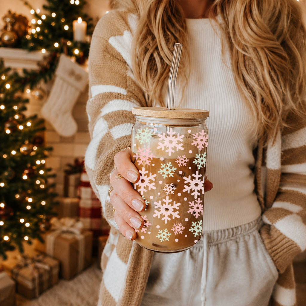 Pastel Snowflakes 17oz